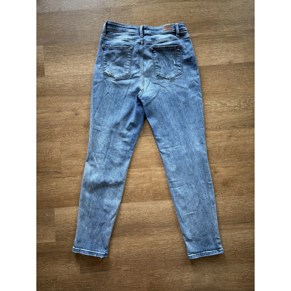 Judy Blue Boyfriend Fit Jeans‎ JB82332DK Destroyed Medium Wash Women's Size 9/29 - Picture 4 of 8